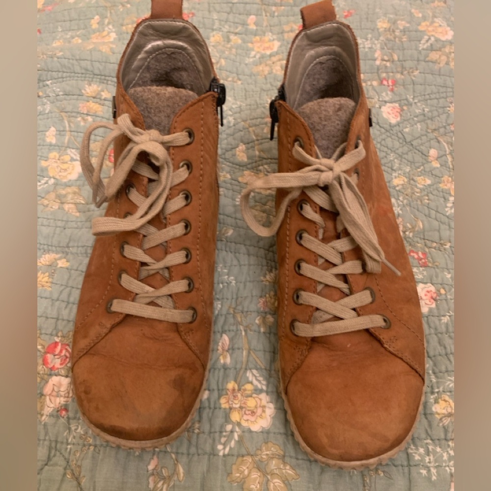 Remonte Tex leather ankle boots